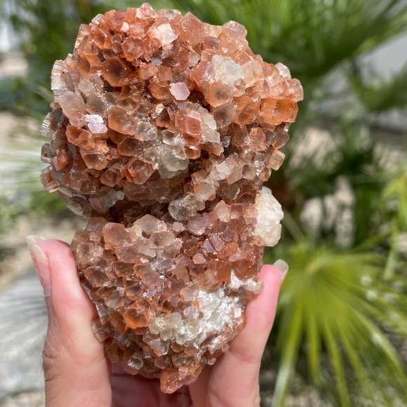 Aragonite Crystal - Picture 1 of 3